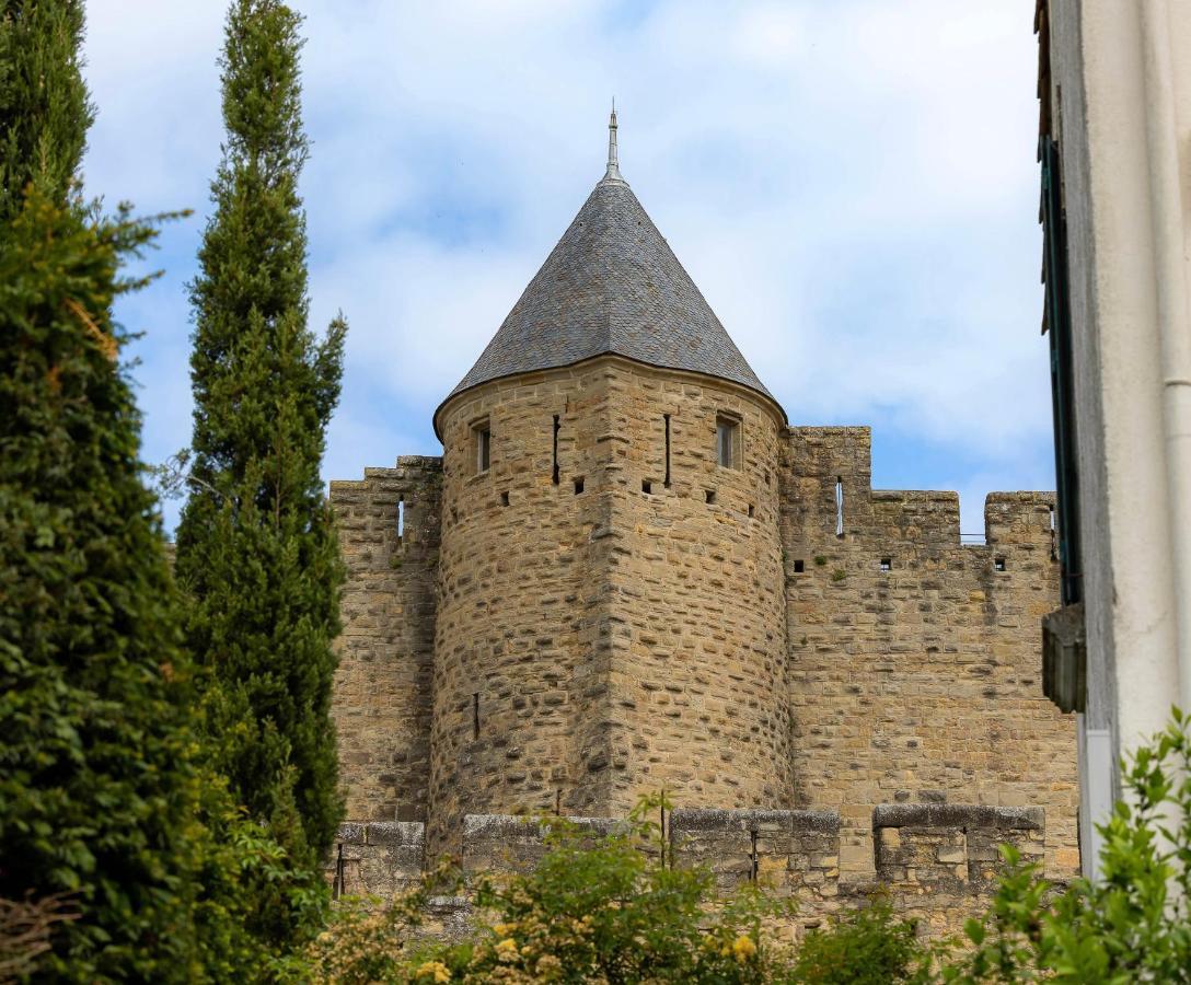 Sous Les Remparts La Maison Pimprenelle Carcasona Exterior foto